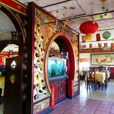 佩金酒店 拉巴斯 外观 照片